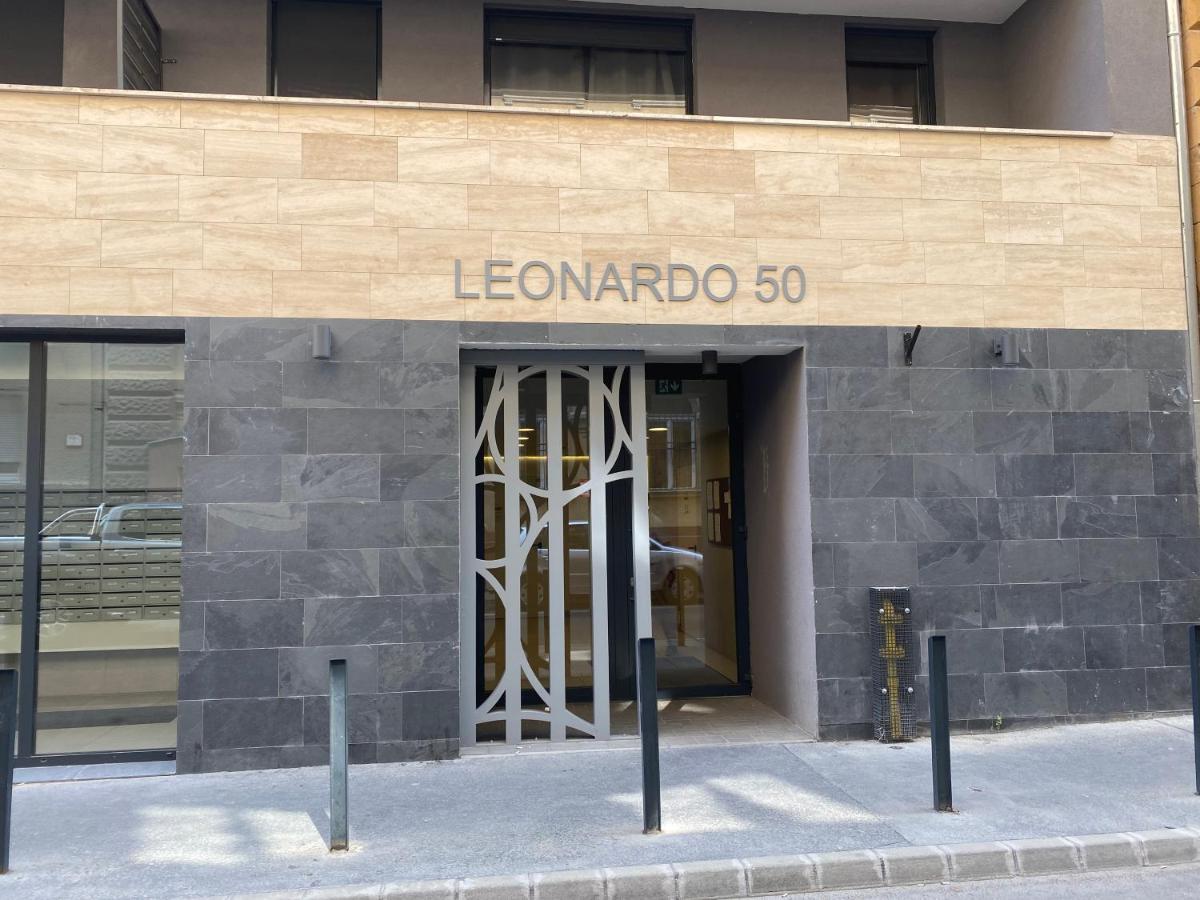 Leo Apartment บูดาเปสต์ ภายนอก รูปภาพ