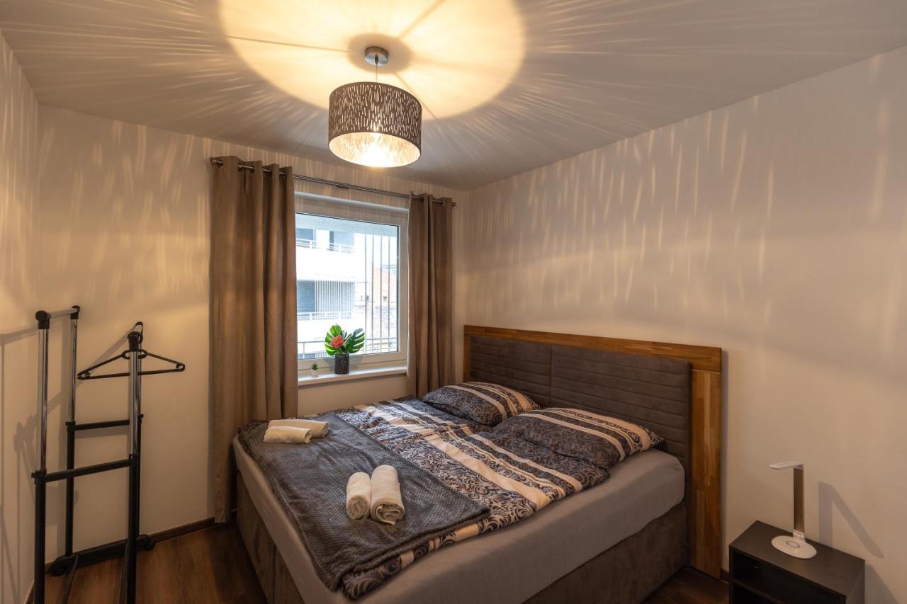 Leo Apartment บูดาเปสต์ ภายนอก รูปภาพ